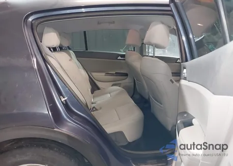 2017 Kia Sportage Lx z USA, uszkodzony, nr VIN KNDPM3AC0H7074695